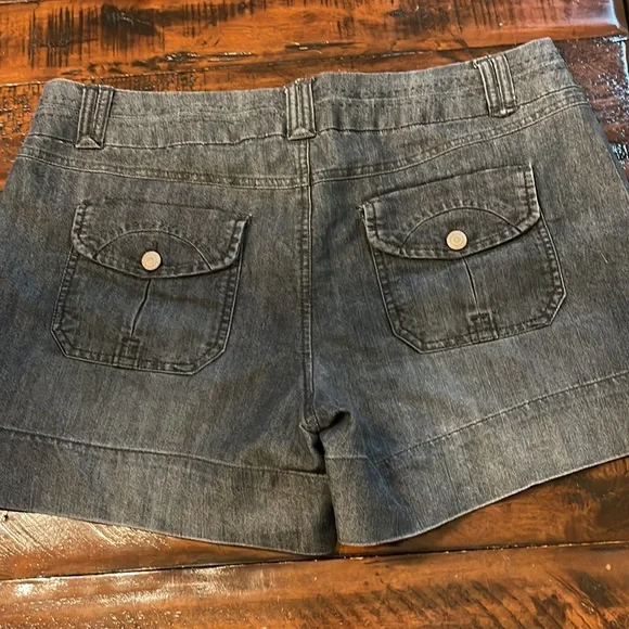 Dakota blue shorts size 14 - Picture 3 of 3